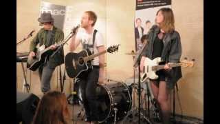 LYS - Insane - 2013/02/13 Showcase Fnac Saint-Lazare