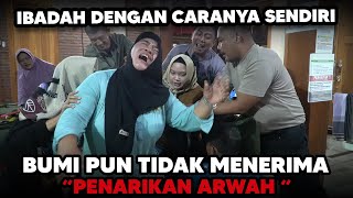 IBADAH DENGAN CARANYA SENDIRI DAN BAJANG SENGAJA DIJATUHKAAN