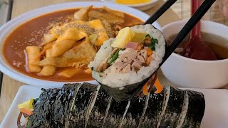 즉석 떡볶이와 김밥이 맛있는 시장 분식(치즈라볶이,참치김밥,샐러드김밥)/Korean Rice Roll, Cheese Tteokbokki/Korean street food