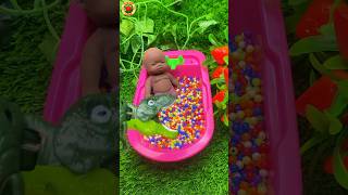 Satisfying Video Asmr - Magic Bathtub with Rainbow M&M's & Skittles Candy Mixing - Cutting #shorts