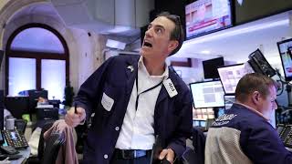 U.S. stocks rally boosted by banks, big tech