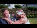 groom cries at first look 😂