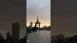 សួនសម្តេចតាវិមានឯករាជ្យ // Time Lapse // King Norodom Sihanouk Statue // Cambodia