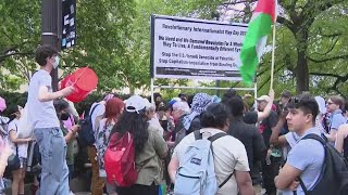 Dozens arrested after pro-Palestinian demonstrators rally outside Art Institute of Chicago