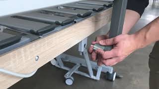 Installing the attachable Folding Bock siderails