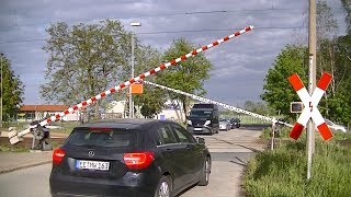 Spoorwegovergang Prösen Ost (D) // Railroad crossing // Bahnübergang