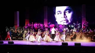 Tribute to A R Rahman ! Muqabla and Jai Ho ! Toronto Sony Centre !