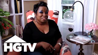 DIY Reading Nook | HGTV