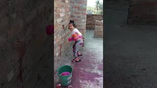 3yrs girl enjoying holi 🥳2023