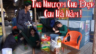 Bà Tám Phong Nhuộm Tóc Cho Báo Tuyền Đi Đám Cưới