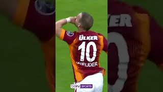 Süper Derbinin Süper Anları | Sneijder'in Golleri #shorts #beINSPORTS
