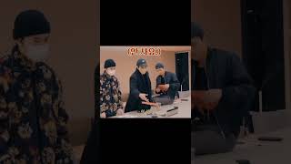 [엑소] 3만원 이하의 선물 주기에서 알아서 쓸데없는 선물주기로 번질된 쓸없선 마니또| EXO-mas 쓸없선 마니또 🎄🎁