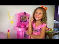 sarah playing mother and daughter slime baff video for kids