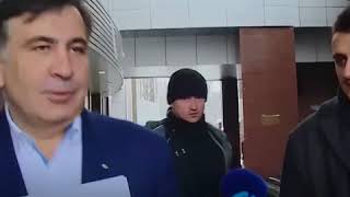 Суд в Грузии приговорил Саакашвили к трем годам тюрьмы. Ответ экс-президента