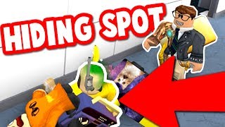 Do Not Attempt This In Roblox Murder Mystery 2 - hiding in a dead body troll roblox murder mystery 2 youtube