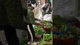 Local market at heavy raining 🌧️ fresh vegetables 🥗