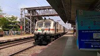 Gandhidham Puri Express via Sambalpur