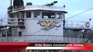 Delta Queen riverboat leaving Chattanooga