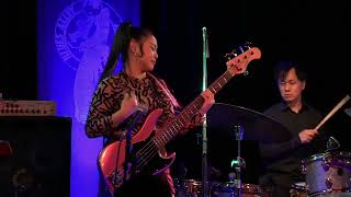 Brain System - Juna Serita (live at Blues Alley Japan)