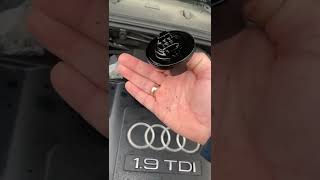 Audi a4b7 1.9 TDI робота двигуна на гарячу.