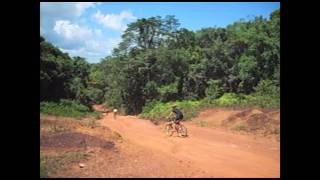 Fietsen in Suriname Brownsberg Mountainbike tour