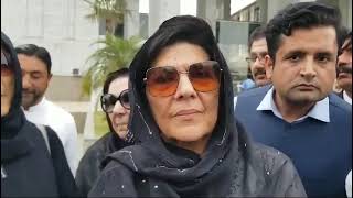 Islamabad: Former Prime Minister Imran Khan's Sister Aleema Khan short Talk with Media