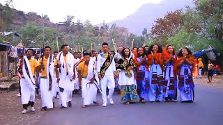 በራያ ጭፈራ እና አለባበስ የታጀበው የሰርግ ምላሽ ፕሮግራም