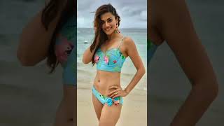 Bollywood All actress Hot Bikini photos❣️😍