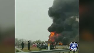 Interstate 37 shut down near Live Oak, Atascosa County line