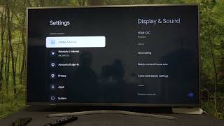 How To Enable and Disable Google Assistant on GOOGLE Chromecast 4.0 with Google TV - Use Hey Google