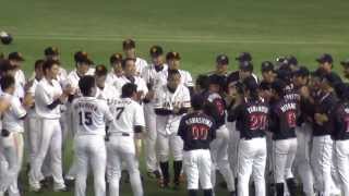 2013/10/8 宮本慎也選手を両チームで胴上げ