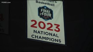 UConn men unveil championship banner, beat NAU 95-52 in season opener