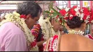 George Pau Langevin en visite au marché de Papeete