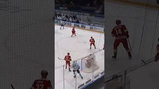 Первая игра и первый гол в КХЛ! Первая игра и первый гол в КХЛ!  Даниил Сотишвили. #hockey #shorts