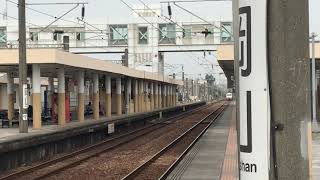 2021.11.20　103次PP自強號通過岡山車站（3161次EMU800區間車待避）