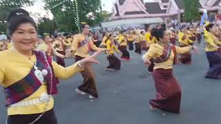 นางรำนับหมื่น ร่วม #รำบวงสรวงเจ้าพ่อพญาแล ท่ามกลางสายฝน ในงานประเพณีบุญเดือน 6 จ ชัยภูมิ