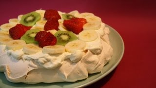 AUSTRALIAN PAVLOVA RECIPE - Australian Food  | MsDessertJunkie