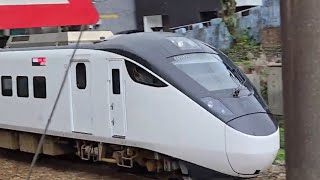 428次樹林發車經由南迴線開往新左營的EMU3000型十二輛編組EMU3043皮蛋豆腐騰雲號藍色帶新城際自強號列車