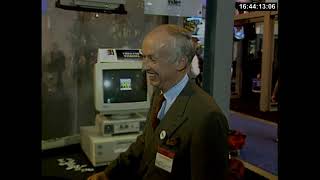Inside the Comdex [fall] expo trade show in 1992