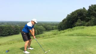 Lookout Pointe Hole 10 - Tee Shot