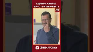 AAP National Convener Arvind Kejriwal Casts Vote In Delhi Along His Parents | #shorts#kejriwal