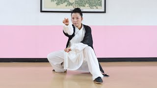 道家养生龙门八法#太极拳#黄冬梅太極拳教室 興味のある方はぜひ一度見学に来てみて下さい。葛飾区立石にて毎週火曜日，土曜日，日曜教室に行っています連絡先電話080-2485-9956