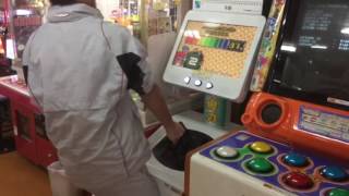 (握力)ゲーセンの握力計   完全おかしいww