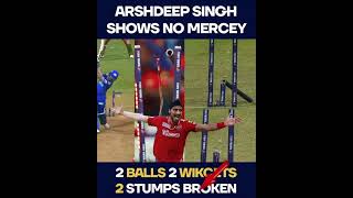 2 Balls Two Stumps Broken#shorts #cricket #ipl #ipl2023 #ruturajgaikwad #cricketnews#csk#mi