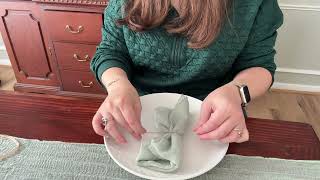 My review of these keketo Cheesecloth Napkins in sage green