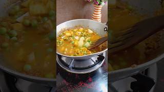 aloo matar ki sabzi #shortsfeed #shorts #viral