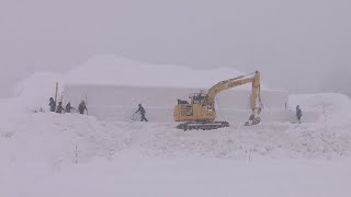 只見の「雪まつり」3年ぶり復活へ準備進む　今年の雪像は全線再開のJR只見線！　福島