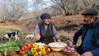 Nənə Üçün Sacda Omlet hazırladıq, Making a Big Vegetable Omelet for Grandma, Outdoor Cooking