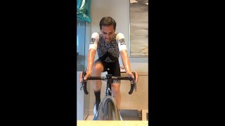 Bicicleta indoor: Entreno con Contador I