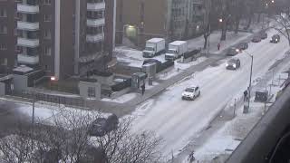frezzing rain an ice pellets in toronto .